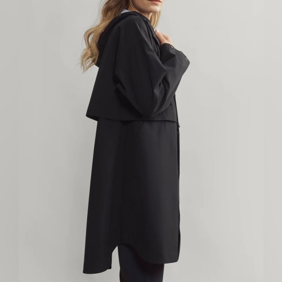 NWT Rhône Tens women’s black long Raincoat sz M - Picture 4 of 10